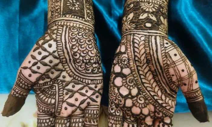 mehndi  makeup